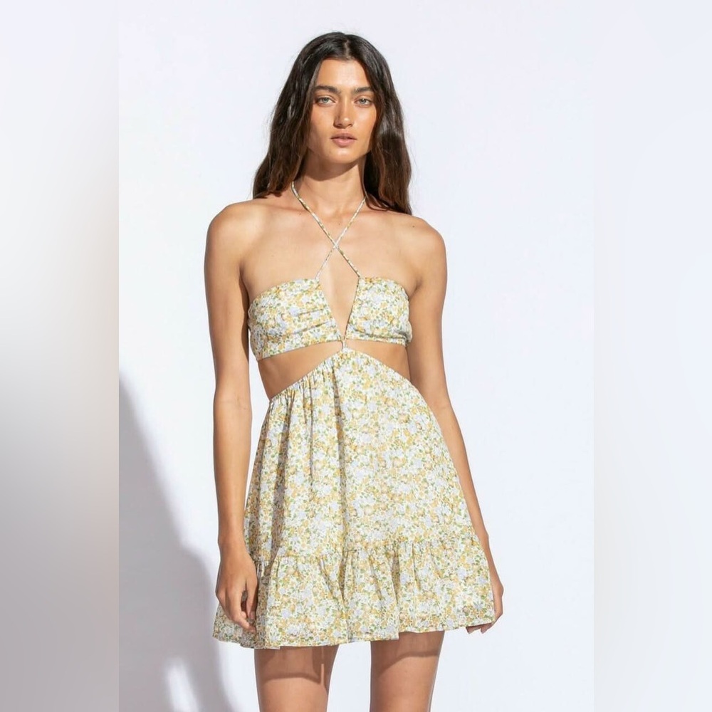 Nectar Clothing Halter Neck Cutout Summer Dress size small